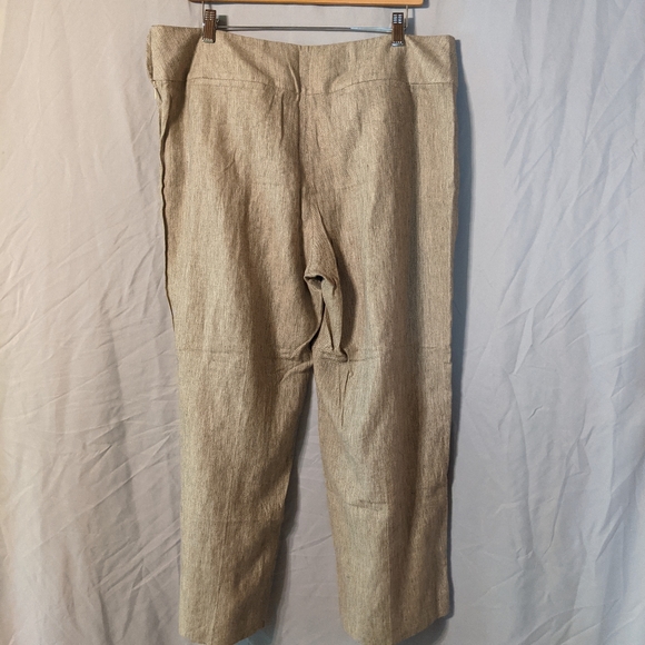 Capris - Picture 2 of 5